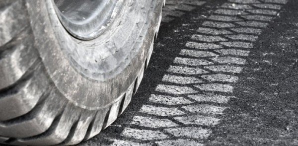 Tipos de pneus para caminhões: saiba mais sobre